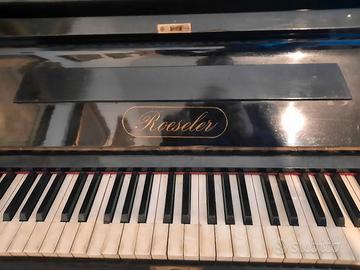Pianoforte Roesler- Da  ritirare