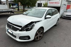 Peugeot 308 BlueHDi 100 S&S Business