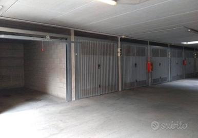 Box Auto 15mq in Via Valle D'Aosta 10