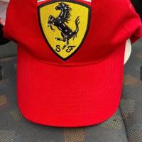Cappello Ferrari