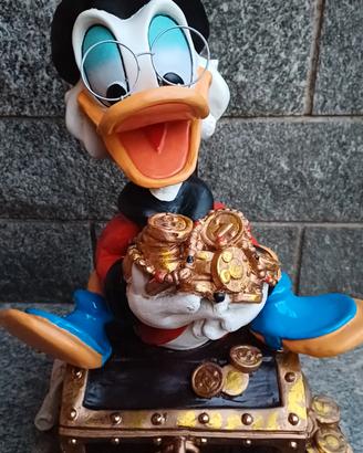 Paperone Disney sul forziere
