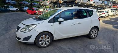 OPEL MERIVA 2011 SOLO PER RICAMBI