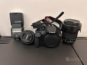 Canon EOS 1200D con obbiettivi e accessori