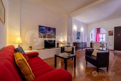 Ortigia pressi Via Cavour