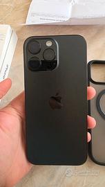 iPhone 16 Pro Max con 512GB