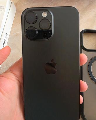 iPhone 16 Pro Max con 512GB