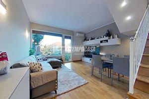 VILLETTA A SCHIERA RISTRUTTURATA!