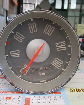 Contachilometri e orologio VW t3 berlina