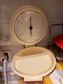 Bilancia Brabantia vintage da parete per alimenti