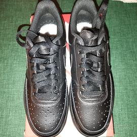 Scarpe nere donna Nike