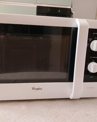 Forno a microonde 