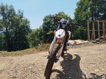 Beta RR 125 LC 4T