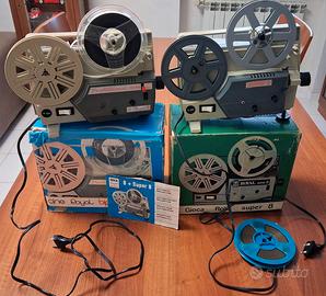 2 proiettori Superotto anni '60