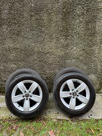 Gomme invernali Bridgestone 205/60 R16 VW + cerchi