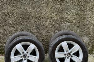 Gomme invernali Bridgestone 205/60 R16 VW + cerchi