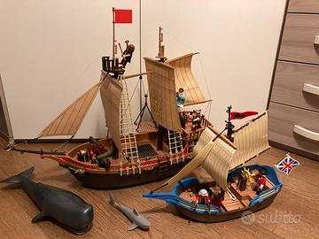 Playmobil Pirati(2 Galeoni,Squalo Bianco e Balena)