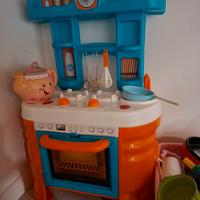 Cucina giocattolo