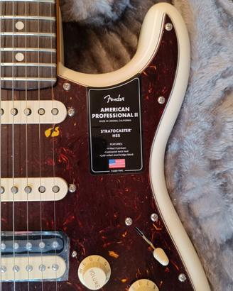 Fender American Professional II Stratocaster HSS