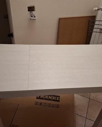 tavolo cucina chiaro in legno