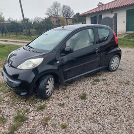 Peugeot 107 - 2005