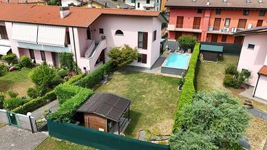 Villetta a schiera di 116 m² con 4 locali e box au