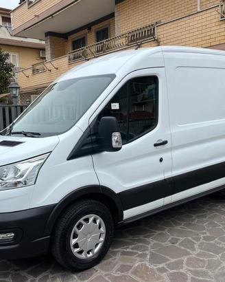 Ford Transit 2.0 Eco Blue Hybrid 130 CV H2L2