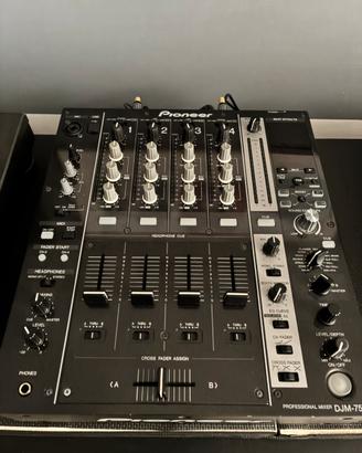 Pioneer djm 750