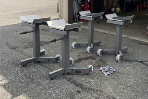 Cavalletti per assetto ruote