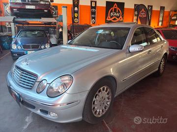 Mercedes-benz E 270 Elegance UNIPRO PERFETTA!