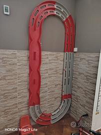 “Pista Tamiya Mini 4WD + auto + motori + accessori