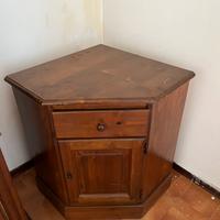 Tavolo ad angolo in legno pregiato