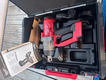 Milwaukee m18