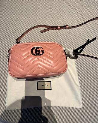 Gucci Marmont con tracolla