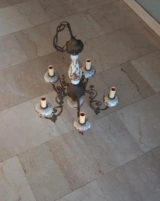 Lampadario di antiquariato
