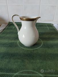 Lattiera in porcellana 