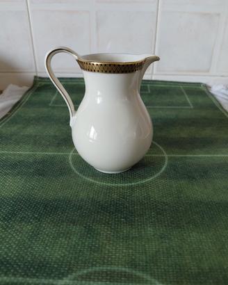 Lattiera in porcellana 