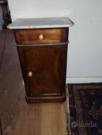 Mobiletto di fine "900