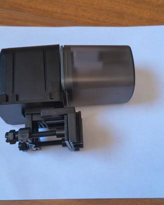 alimentatore automatico acquari