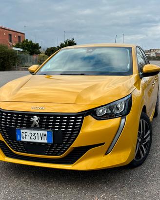 Peugeut 208 pure tech 75cv allure park accessori