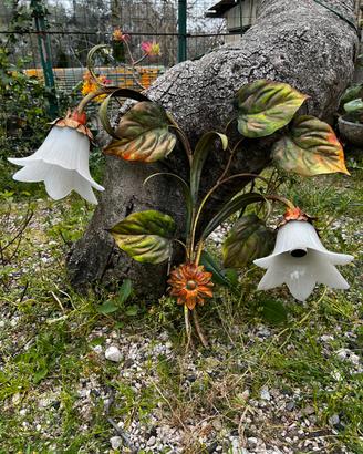 Lampadario applique con fiori