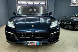 PORSCHE CAYENNE COUPE FACELIFT 3.0 E-HYBRID 470cv