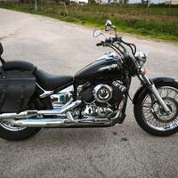 Yamaha Dragstar 650 dark night compreso passaggio