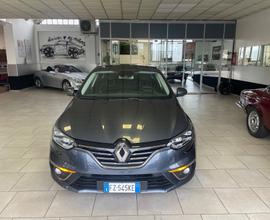 Renault Megane Mégane Grand Coupé TCe 140CV EDC FA