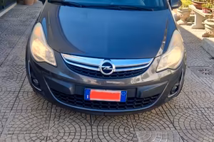 Opel Corsa D - 1.2 benzina