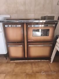 stufa/cucina a legno ROYAL usata