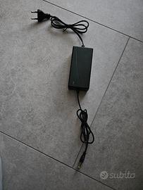 Caricabatterie accessori Makita 