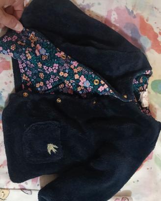 Maglioncino e pantaloni