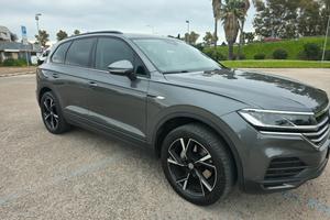 Volkswagen Touareg 3.0 diesel 286cv anno 2021