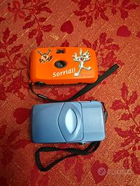 Coppia di fotocamere con rullino