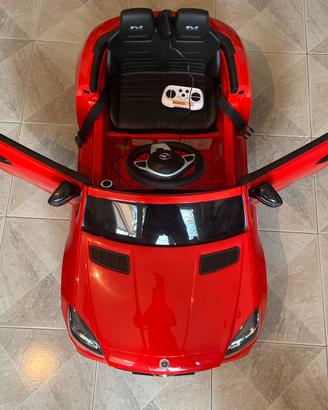 Macchina elettrica bambini rossa Mercedes SLC 300